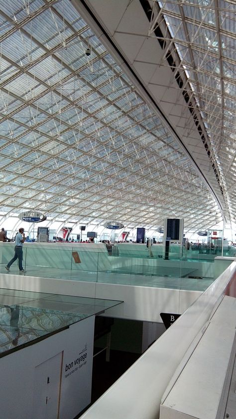 Charles de Gaulle Airport Airport Architecture, Prefab Buildings, Charles De Gaulle Airport, Airport Aesthetic, Paris Architecture, Airport Design, Paris Travel Tips, Airports Terminal, Airport Photos