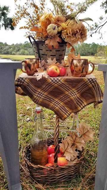 Fall plaids, Autumn stems and apples help create this outdoor mini cider bar Cider Station, Apple Cider Station, Apple Cider Bar, Fall Cider, Cider Bar, Fall Stuff, F Scott Fitzgerald, Group Of Friends, Instagram Life