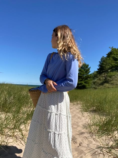 Coastal granddaughter coastal outfit fall outfits back to school outfit fall fashion transitional outfits for fall summer outfit Modest Fits, Outfit Fall, Fashion 2024, Mode Inspo, How To Pose, Inspiration Mode, Spring Summer Outfits, Modest Outfits, Outfits Aesthetic