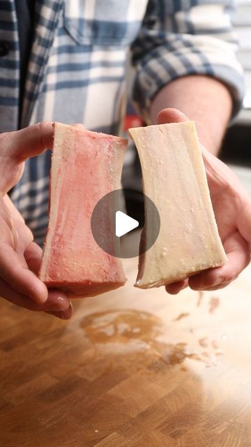 Roasted Marrow Bones, Roasted Bone Marrow Recipe, Marrow Bones Recipe, How To Cook Bone Marrow, Beef Marrow Bones Recipes, Bone Marrow Recipe Roasted, Beef Chimichurri, Bone Marrow Recipe, Bone Marrow Soup