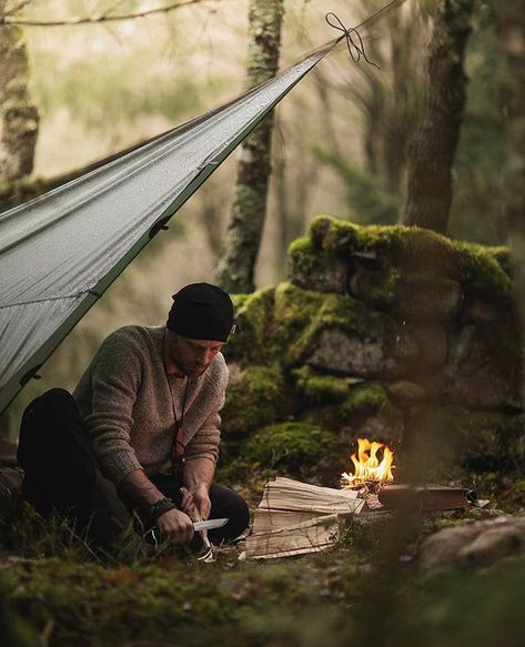 Outdoorsman Aesthetic, Bushcraft Aesthetic, Bushcraft Photography, Urban Camping, Camping In The Woods, Camping Photo, Canoe Camping, Camping Inspiration, Wild Camp