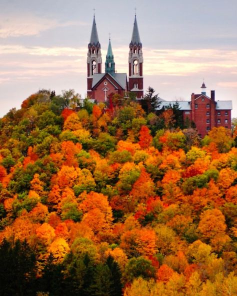 Holy Hill in the fall, Erin, WIsconsin Mary Help Of Christians, Usa Nature, Leaves Changing Color, Breathtaking Photography, Soccer Life, Travel Places, View Map, Cologne Cathedral, Natural Wonders