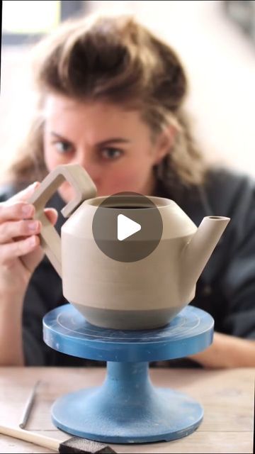 Ceramics Videos on Instagram: "Handbuilt ceramic teapot by @p.houssinceramique" Ceramic Teapots Ideas, Tea Pot Ceramic, Ceramic Teapots, Tea Pots, Ceramics