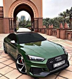 Rs5 Audi, Wallpaper Hippie, Auto Jeep, Carros Bmw, Luxury Cars Audi, Audi R8 V10, Road King Classic, Auto Design, Aston Martin Vanquish