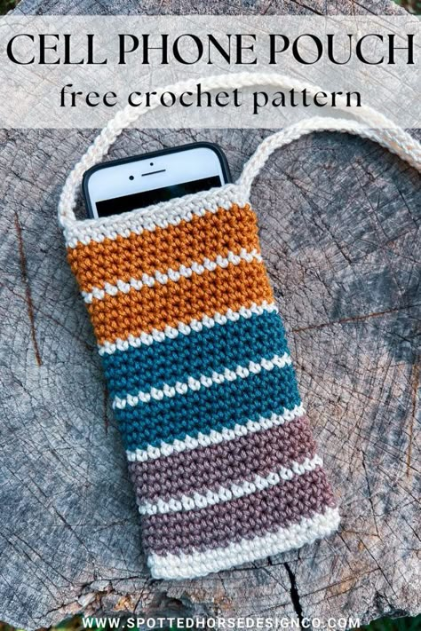 Cell Phone Holder Crochet, Crochet Small Crossbody Bag Pattern Free, Crochet Phone Holder Bag, Easy Crochet Phone Pouch, Crochet Hook Pouch Free Pattern, Crochet Cell Phone Bag Free Pattern, Crocheted Phone Bag, Cell Phone Pouch Diy Free Pattern, Crochet Cellphone Pouch Free Pattern