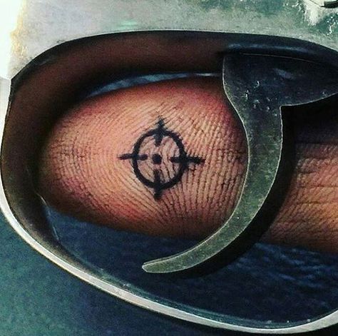 WHO WANTS THIS TATTOO NOW??? . #gun #tattoo #crosshairs #trigger  #badass… Crosshair Tattoo, Army Tattoos, Pisces Tattoos, Military Tattoos, Foot Tattoos For Women, Tattoo Now, Storytelling Photography, Badass Tattoos, Small Tattoo Designs