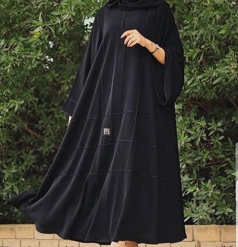 #classyabaya  Nida material Rate 2800 Burqa Design, Simple Abaya Designs, Arabic Abaya, Stylish Abaya, Black Abaya Designs, Abaya Designs Latest, Abaya Fashion Dubai, Abaya Design, Niqab Fashion