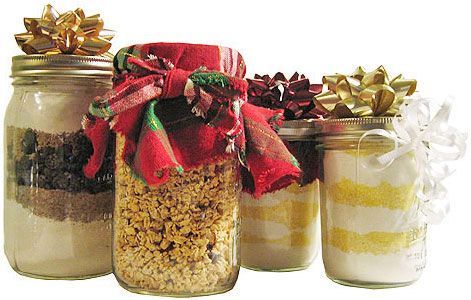 #DIY Crafts Gingerbread Pancake Mix, Pancake Mix Recipe, Gingerbread Pancakes, Breakfast In A Jar, Breakfast Gift, Pancake Mix Recipes, Diy Food Gifts, Food Gift Baskets, Pancakes Easy