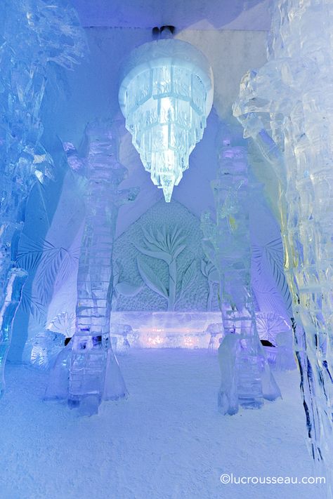 The magical ice hotel in Quebec City Ice Hotel Quebec, Interesting Gadgets, Ice Kingdom, Event Planning Guide, Unusual Wedding Venues, Samuel De Champlain, Ice Castle, Ice Palace, Quebec City Canada