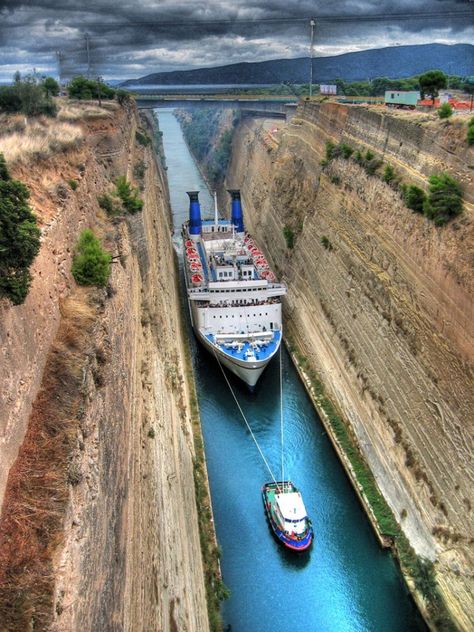 Big Ship in a Tiny Canal Corinth Canal, Incredible Places, Greece Travel, Ponds, Places Around The World, Yachts, Cruise Ship, Wonderful Places, Dream Vacations