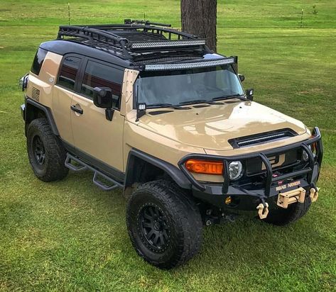 Custom Fj Cruiser, Fj Cruiser Off Road, Fj Cruiser Accessories, Fj Cruiser Mods, Toyota Cruiser, Range Rovers, Toyota 4x4, Jeep Rubicon, Overland Vehicles