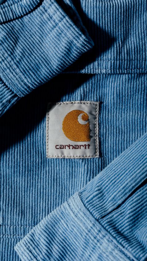 Carhartt Photography, Carhartt Mens Aesthetic, Carhartt Advertising, Thrift Shop Branding, Carhartt Photoshoot, Creative Product Photography Clothing, Carhartt Wallpaper, Carhartt Aesthetic, Carhartt Logo