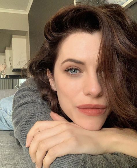 Mina Murray, Jessica De Gouw, Helena Bertinelli, Marvel Oc, State Of Grace, Original Characters, Character Inspo, Dark Hair, Face Claims