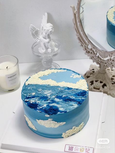 #cake #cakeideas #cakeart #cakedecoration #cakedecoratingdesigns #cakedecor #cakedesigns #caked #xiaohongshu #cutecake #cutefoodideas #cutefood #food Beach Birthday Cake, Wave Cake, Ocean Cakes, Shark Cake, Sea Cakes, Beach Cakes, Cake Decorating Designs, Cake Business, Dream Cake