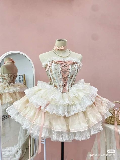 Lotia Dresses, Kawaii Outfit Ideas, Dream Prom Dress, Dress Card, Frilly Dresses, Fancy Wedding Dresses, Boho Fashion Summer, Formal Wear Dresses, Dress Design Sketches