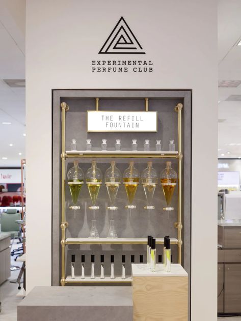 Booth Display Ideas Diy, Fragrance Bar, Fragrance Display, Apothecary Decor, Fragrance Lab, Retail Store Interior Design, Retail Space Design, Scent Bars, Perfume Display