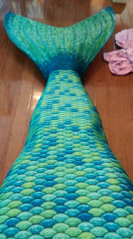 This is my real tail I love it and I can wait to get a new for my birthday!!!!💙💙 Mermaid Caught In Net, Realistic Mermaid Tails Purple, Extended Mermaid Tail, I Can Wait, Duyung Mermaids Meme, Mermaid Meme, Mermaid Pictures, Wool Blanket, Merino Wool Blanket