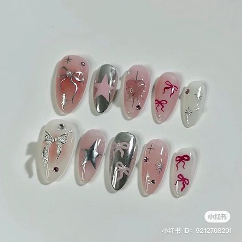 Pink Grey Nails Design, Korean Y2k Nails, Grey Korean Nails, Enhypen Nails Ideas, Enhypen Nails Designs, Enhypen Nails, Gel Nails Y2k, Pink And Grey Nails, Glitter Nails Pink