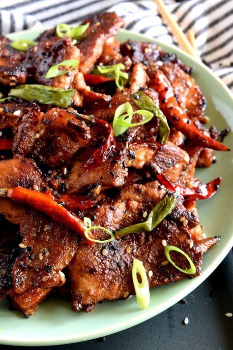 Keto Asian Pork Recipes, Recipes Using Cooked Pork, Pork Slices Recipes, Sliced Pork Recipes, Pork Tenderloin Asian, Korean Pork Belly Recipes, Korean Pork Recipes, Korean Pork Bulgogi, Spicy Pork Bulgogi