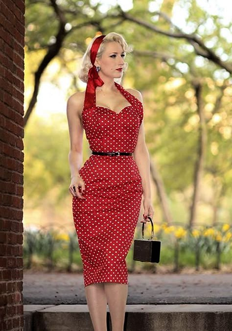 Pinup Mini Dress, 60s Housewife Fashion, 50s Pinup Outfits, 50s Housewife Outfit, Vintage Photoshoot 50s, 60s Housewife, 50s Inspired Fashion, Stile Pin Up, Vestidos Pin Up