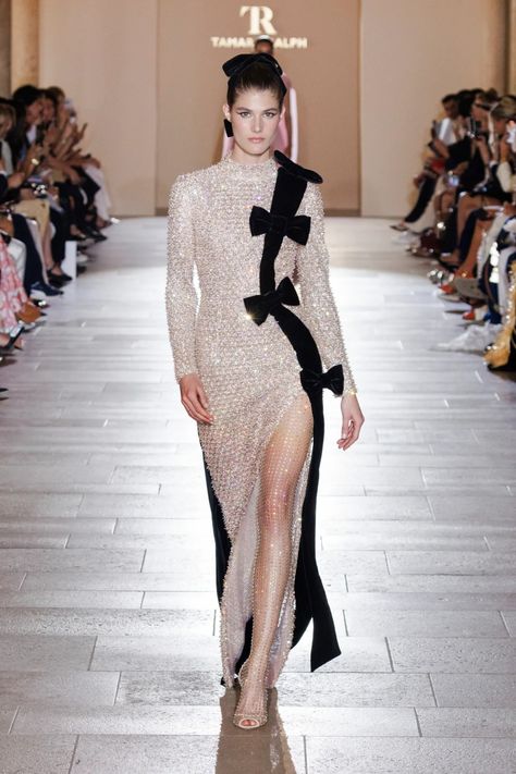 Tamara Ralph Fall 2024 Couture Fashion Show & Collection Review [PHOTOS] Bow Theme, Tamara Ralph, Liminal Spaces, Couture Week, Fashion Show Collection, Fall 2024, Couture Collection, Dress With Bow, Business Fashion