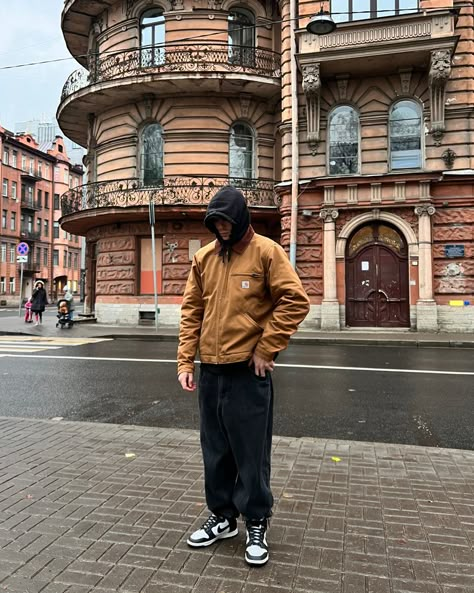 Brown Detroit Jacket Outfit Men, Carhartt Brown Jacket Outfit, Carhartt Active Jacket Outfit Men, Carhartt Detroit Jacket Outfit Men, Detroit Jacket Outfit Men, Detroit Outfit, Vintage Carhartt Jacket Outfit, Carhartt Vest Outfits, Brown Jacket Outfit Men