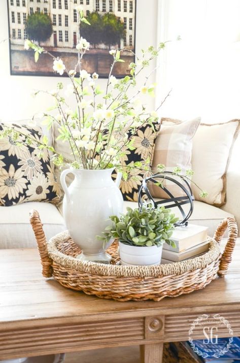 How to decorate for spring after Easter. Here are lots of tips and pretty ideas to transition from spring into early summer decor. #springdecorating #springdecor #tulips #summerdecor #summerdecorating #transitionaldecorating #homedecor #homedecorating #homede corideas #stonegable Succulent Candle, Decoration Inspiration, Decor Guide, Spring Home Decor, Country Farmhouse Decor, Decor Minimalist, A Living Room, Spring Home, Decorating Coffee Tables