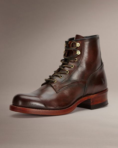 Luxury Men's Leather Footbed Boots, Luxury Men's Lace-up Boots For Outdoor, Luxury Designer Men's Boots, Luxury Men's Lace-up Boots With Leather Footbed, Luxury Leather Footbed Men's Boots, Luxury Men's Outdoor Lace-up Boots, Men's Winter Leather Boots, Luxury Men's Lace-up Boots For Winter, Formal Boots