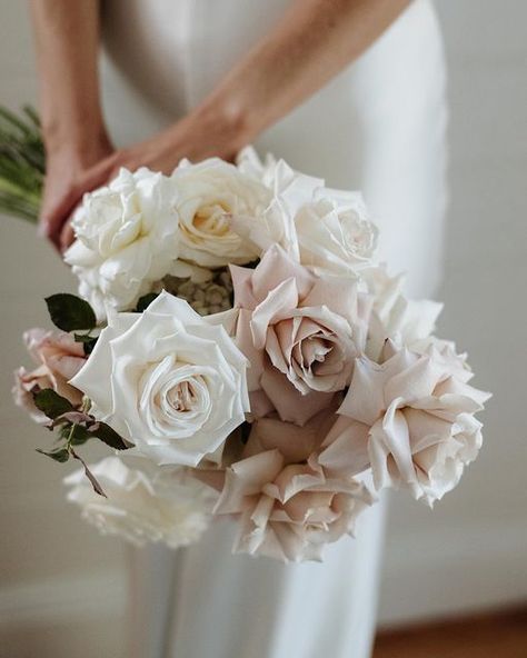 Ivory Tribe on Instagram: "Have you ever thought, how should I hold my bouquet? ⠀⠀⠀⠀⠀⠀⠀⠀⠀ Or wondered, what do I do with my engagement ring on my wedding day? ⠀⠀⠀⠀⠀⠀⠀⠀⠀ There's so much to consider on a wedding day, which is why we've done and deep dive and put together a list of questions and answers when it comes to wedding planning questions you may not have considered. Link in bio. ⠀⠀⠀⠀⠀⠀⠀⠀⠀ #weddingplanning #ivorytribe ⠀⠀⠀⠀⠀⠀⠀⠀⠀ Photo @tessfollett Bouquet @prunellaflowers" Wedding Dress With Bouquet, Rose Gold Wedding Flowers, Twilight Images, Wedding Aesthetics, Ancient Tree, Ivory Wedding Dress, Month Flowers, Birth Month Flowers, Ivory Wedding