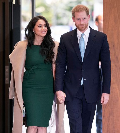 Meghan Markle and Prince Harry Announce They Will Not Use 'Sussex Royal' Brand After Official Exit Prince Harry Et Meghan, Markle Prince Harry, Meghan Markle Prince Harry, Prince Williams, Principe Harry, Lady Diana Spencer, Her Majesty The Queen, Prince William And Kate, Prince Harry And Meghan