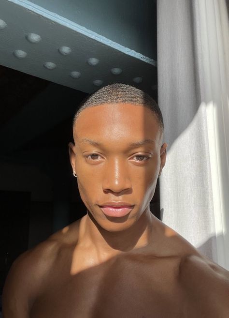 Glowing Skin Men, Men Skin Aesthetic, Men Glow Up Aesthetic, Glass Skin Men, Mens Skin Care Aesthetic, Clear Glowing Skin Aesthetic Men, Guy Skincare Aesthetic, Black Men Skin Care, Men Skincare