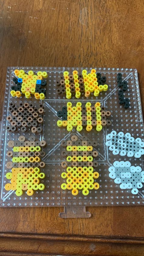 Has bee dimensions Minecraft Bee Perler Beads 3d Pattern, 3d Bee Perler Bead Pattern, Minecraft Bee Painting, Minecraft Bee Perler Bead Pattern, Minecraft Bee Perler Beads 3d, Minecraft 3d Pixel Art, Perler Beads Bee, Minecraft Bee Pixel Art, Minecraft Bee Perler Beads