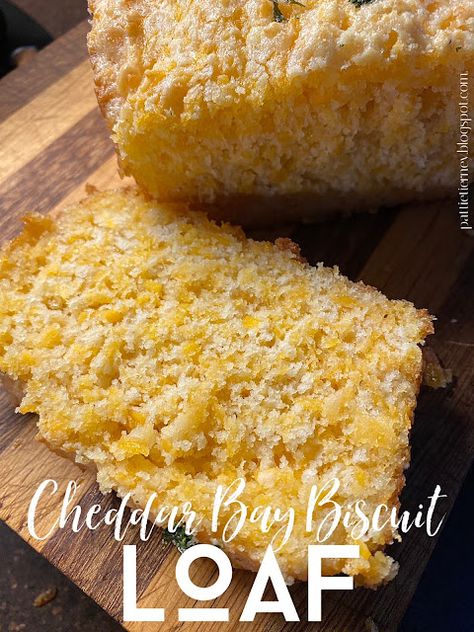 Cheddar Bay Bread Loaf, Cheddar Bay Biscuit Bread, Cheddar Bay Bread, Biscuit Loaf, Cheddar Bread, Almond Cupcakes, Savory Breads, Pimiento Cheese, Cheddar Bay Biscuits