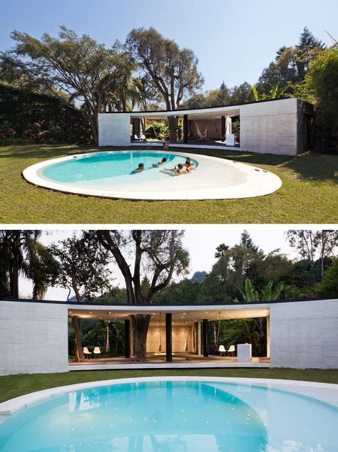 Cadaval & Solà-Morales designed Tepoztlan Lounge, the first in a series of buildings that can be rented as a communal gathering space. The space is located in the small town of Tepoztlan, Mexico. Round Pool Backyard Ideas, Modern Round Pool Design, Circular Swimming Pool, Shallow Pool Ideas, Circular Pool Design, Round Swimming Pools, Round Pool Landscaping, Pool Towel Rack Ideas, Pool Storage Ideas