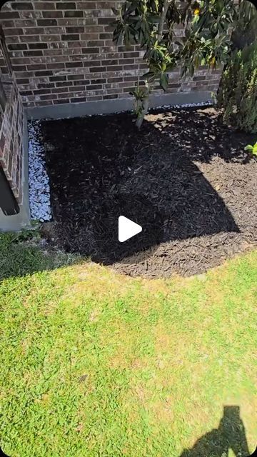 petrascapes on Instagram: "Is your mulch looking more like a faded grey than a bold black? Don’t toss it!

Give it a new lease on life with black mulch dye! This magic potion will have your landscaping looking in no time. Plus, it’s better for your wallet and the environment than replacing all that mulch.

🛒 Shop Mother’s Day Sale! Get 20% off and more!
🛍️ Gift mom beautiful outdoor oasis today! Swipe up!

#mulchmakeover #gardeninglife #diyprojects #blackmulchmagic" Black Mulch Landscaping Front Yards, Black Mulch Landscaping, Mulch Dye, Mulch Landscaping Ideas, Rubber Mulch, Mulch Landscaping, Magic Potion, Outdoor Oasis, Mulch