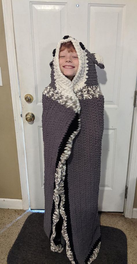 Crochet Wearable Blanket Boys, Crochet Wolf Blanket Pattern Free, Wolf Baby Blanket Crochet, Crochet Wolf Blanket, Kids Wolf Crochet Blanket Pattern, Crochet Dinosaur Hooded Blanket, Crochet Wolf, Wolf Hoodie, Animal Blanket