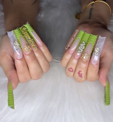 Capricorn nail inspo #capricorn #capricornnail #nail #inspo #bday #birthday #birthdaynails #bdaynailS Birthday Nail Set Ideas Capricorn, Capricorn Acrylic Nails, Aquarius Acrylic Nails, Capricorn Nail Ideas, Zodiac Acrylic Nails, Birthday Nails Capricorn, Capricorn Nails Acrylic, Capricorn Birthday Nails, Capricorn Nails Designs