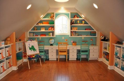 Attic Playroom Ideas, Attic Design Ideas, Finished Attic, Attic Playroom, Small Attic, Secret Room, Attic Conversion, Sala Grande, Attic Design