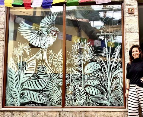 My new favorite window drawing (in Portugal!)🧡 Last Friday I had the honor to illustrate the windows of my dear friends’ new yoga… | Instagram Window Drawing Ideas, Spring Window Display, Painted Window Art, Yoga Instagram, Window Mural, Window Illustration, Summer Window, African Plants, Window Drawing