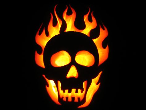 Halloween Pumpkin Stencils, Pumpkin Carving Tools, Pumpkin Stencils, Halloween Pumpkin Carving Stencils, Pumpkin Carving Kits, Pumkin Carving, Flaming Skull, Creative Pumpkin Carving, Amazing Pumpkin Carving