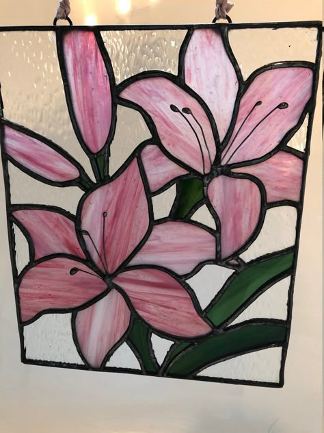 Stained Glass Pattern Lillies | Etsy Glass Painting Patterns, Stained Glass Quilt, Stained Glass Patterns Free, Glass Painting Designs, Stained Glass Pattern, Stained Glass Paint, Stained Glass Decor, Stained Glass Flowers, Stained Glass Diy