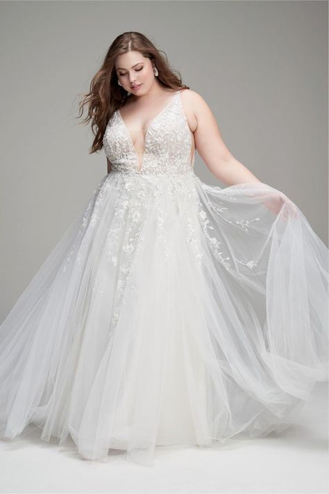 WTOO Seeley - Size 20 Deep Plunge Wedding Dress, Plunge Wedding Dress, Watters Wedding Dress, Watters Bridal, Full Gown, Illusion Tulle, Deep Plunge, Yes To The Dress, A Line Gown