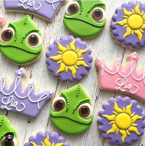 Tangled Cookies, Rapunzel Quinceanera Theme, Rapunzel Wedding Theme, Rapunzel Cupcakes, Rapunzel Birthday Cake, Bolo Rapunzel, Rapunzel Wedding, Rapunzel Cake, Joy Cookies