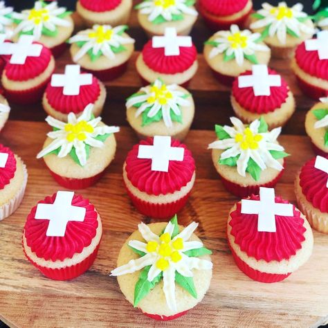 Flag Desserts, Swiss National Day, Swiss Flag, Flag Crafts, Edelweiss Flower, Holiday Goodies, Food Stall, Have A Great Weekend, Better Together