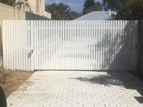 Modern Garden Gate, White Weatherboard House, House Door Design, Sliding Gate Ideas, Gated Garden, Gates Sliding, Sliding Gates, Gate Motors, Weatherboard House