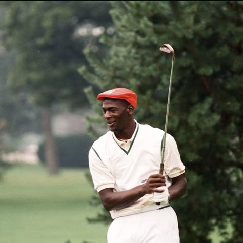 Michael Jordan Golf, Golf Style Men, Mens Golf Fashion, Jordan Golf, Michael Jordan Pictures, Jordan Photos, Golf Inspiration, Michael Jordan Basketball, Basketball Photography