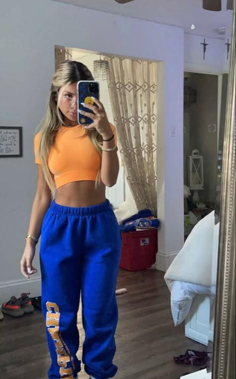 Cute Outfits With Sweatpants, Outfits With Sweatpants, Cute Sweatpants Outfit, Cute Sporty Outfits, Balanced Nutrition, Weight Tips, How To Gain, Summer Outfits For Teens, Cute Gym Outfits