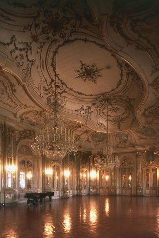 Photowall Ideas, Kunstjournal Inspiration, Architecture Baroque, Castle Aesthetic, Royalty Aesthetic, Sintra Portugal, Royal Aesthetic, Baroque Architecture, Salou