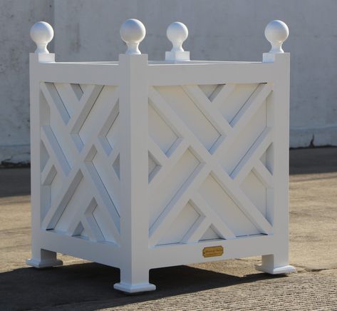 Outdoor Garden Planters, Chinese Chippendale, Plant Box, French Architecture, Patio And Garden, Garden Planter, Top Interior Designers, Southern Style, Planter Boxes