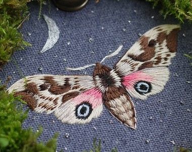 Embroidery Moth, Embroidered Bugs, Moth Embroidery, Embroidery Things, Bugs Embroidery, Hand Embroidery Patterns Free, Holiday Embroidery, Hand Sewing Projects, Diy Embroidery Patterns